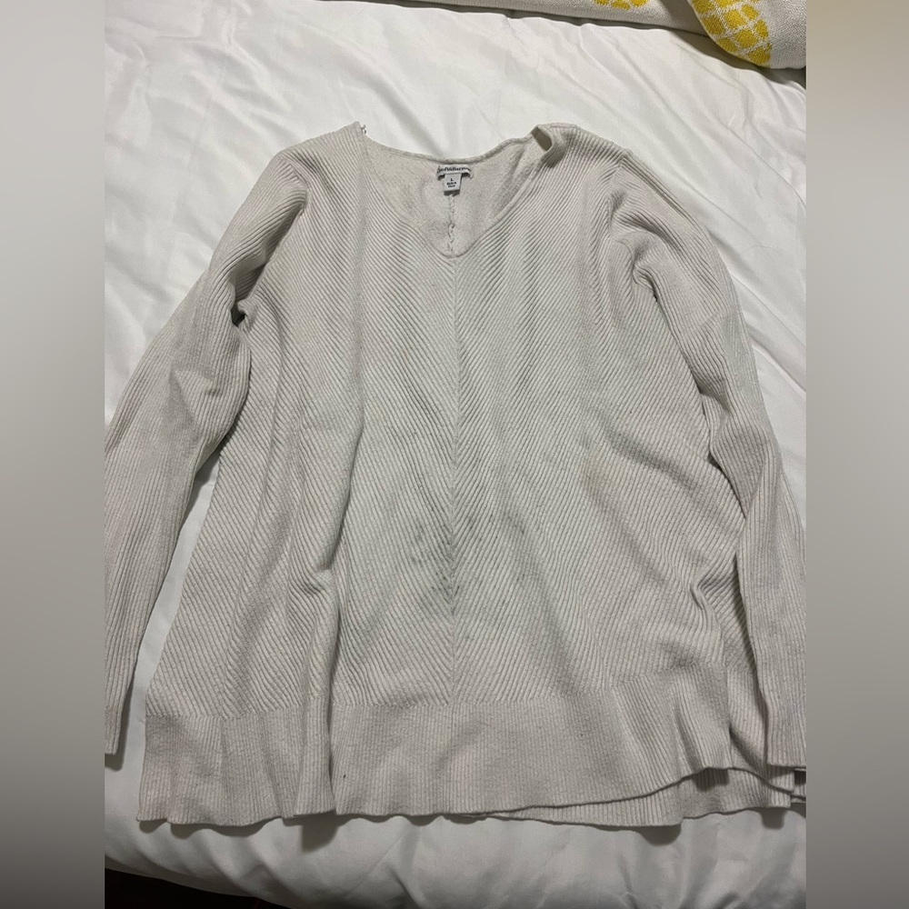 Thick white v neck sweater